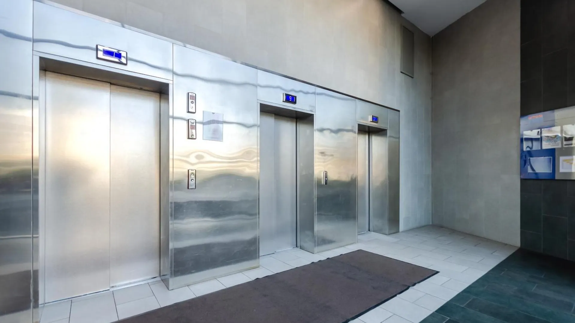 Petrovdom Apartments 21-212 In Rc Kvartet, 16Г Vasyl Lypkivskyi Street Kiev 0*,